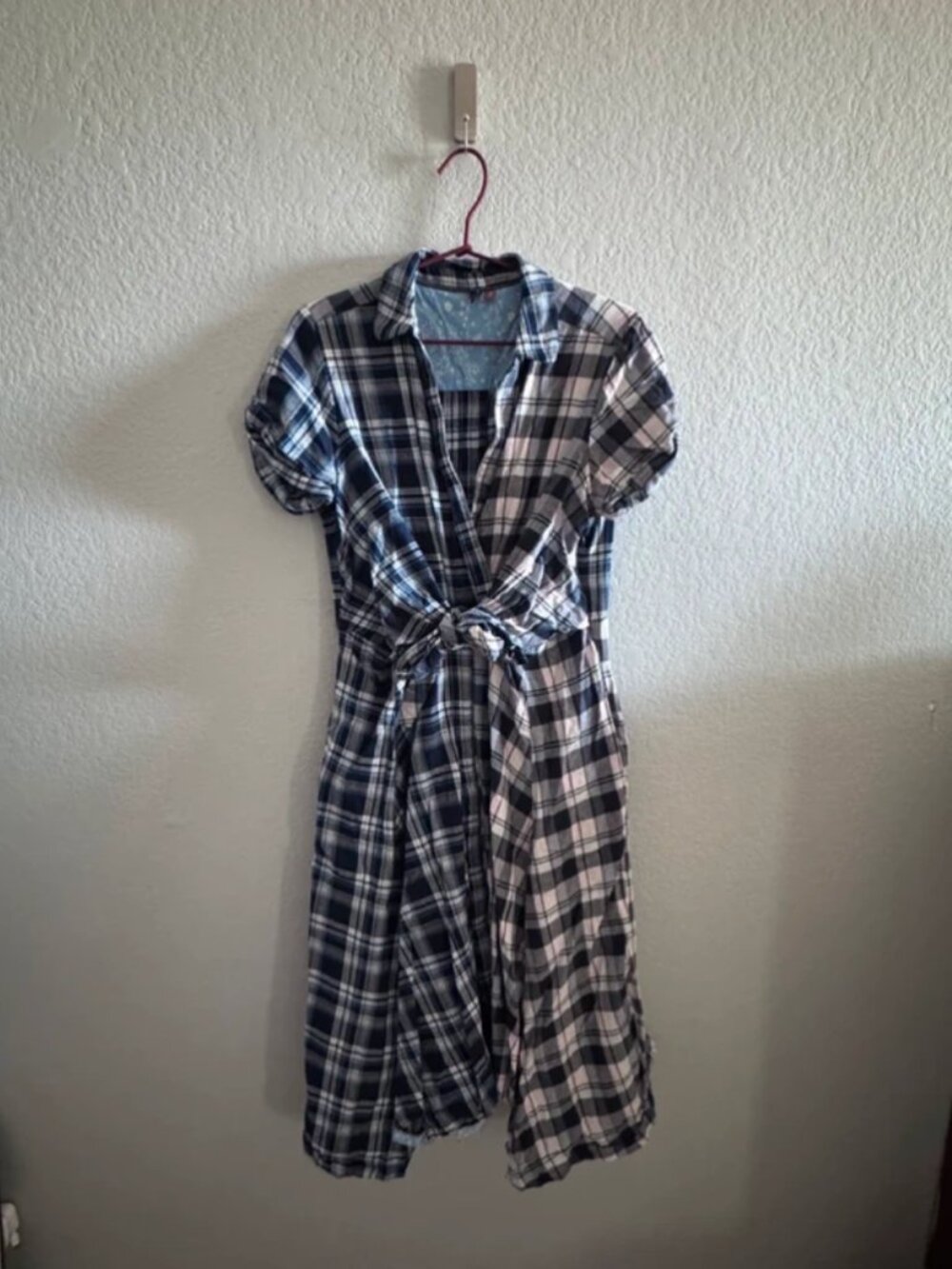 Pilcro Anthropologie Navy Plaid Tie-Waist Shirtdress Size M